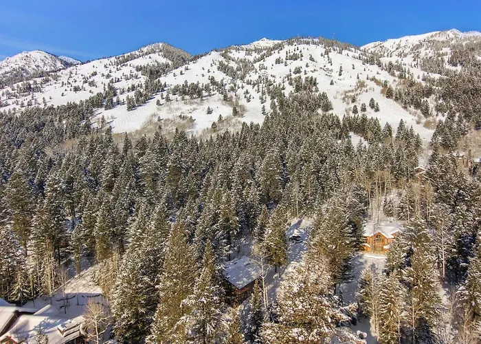 Rmr: The In * Teton Village