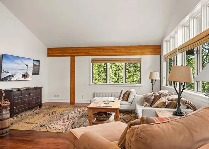 Rmr: The In Teton Village